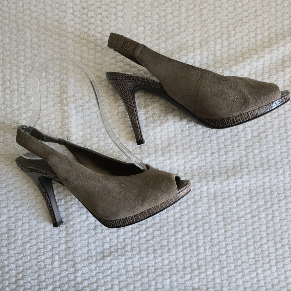 Moda Gray Slingback Heels